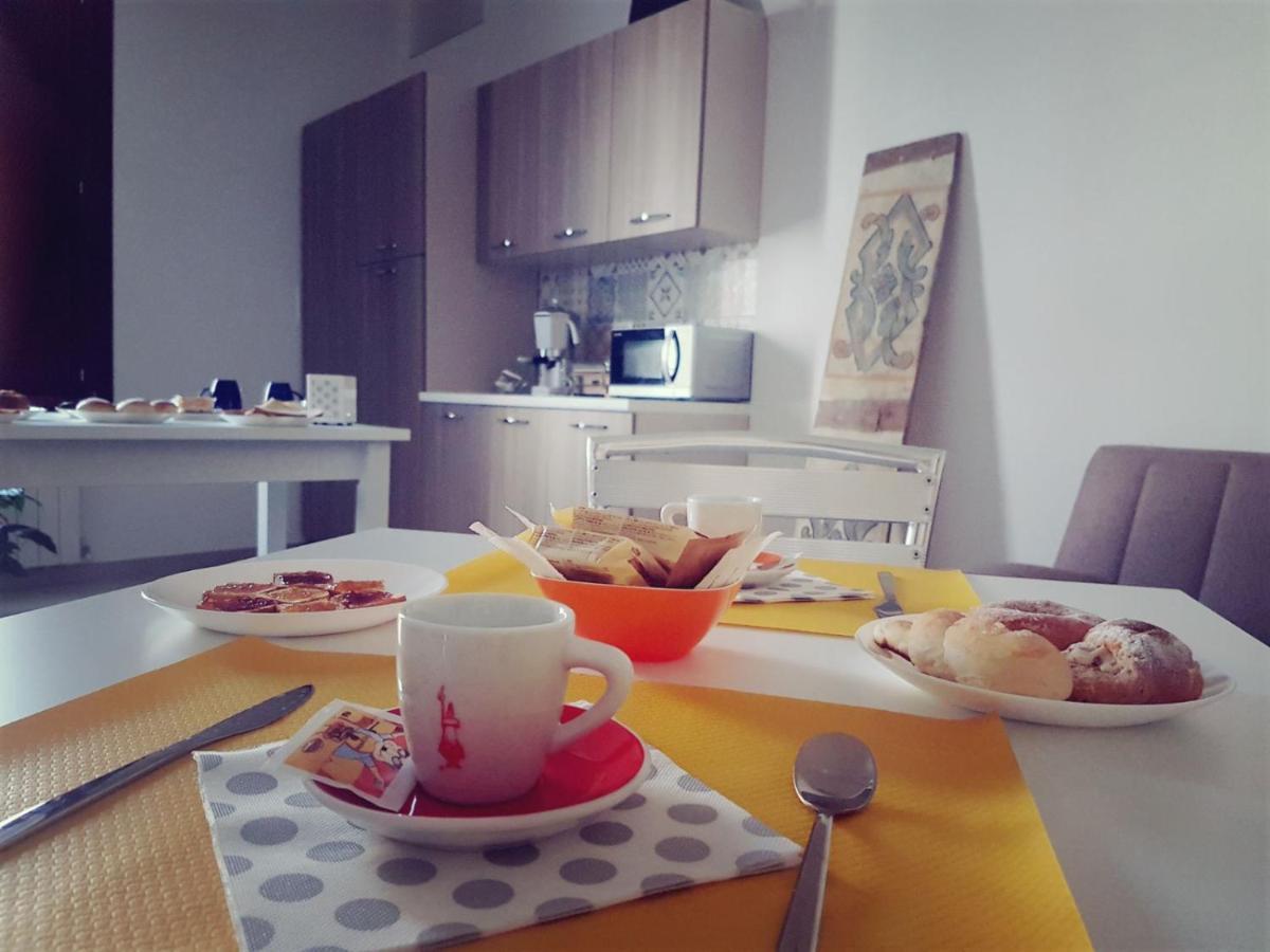 B&B Greco Abatellisパレルモ エクステリア 写真