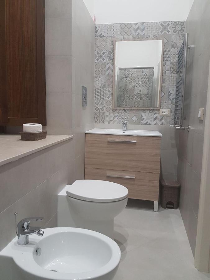 B&B Greco Abatellisパレルモ エクステリア 写真